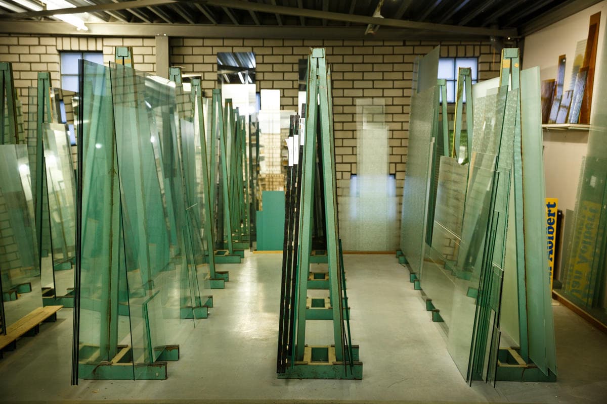 Glas en glasbewerking en glasservice